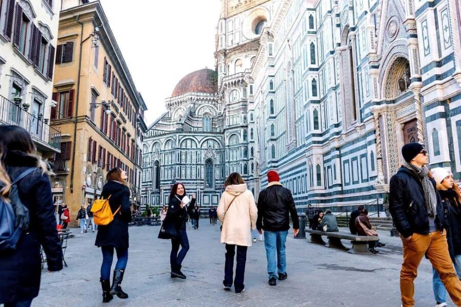 Florence: Accademia Gallery Guided Tour with an Art Expert - The Art Expert Experience: English, Spanish, and Real-World Guide Energy