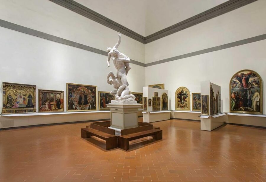 Florence: Accademia Reserved Time Ticket with Free E-Book - Finding the THINGS TO DO IN Assistant at Via Ricasoli 41