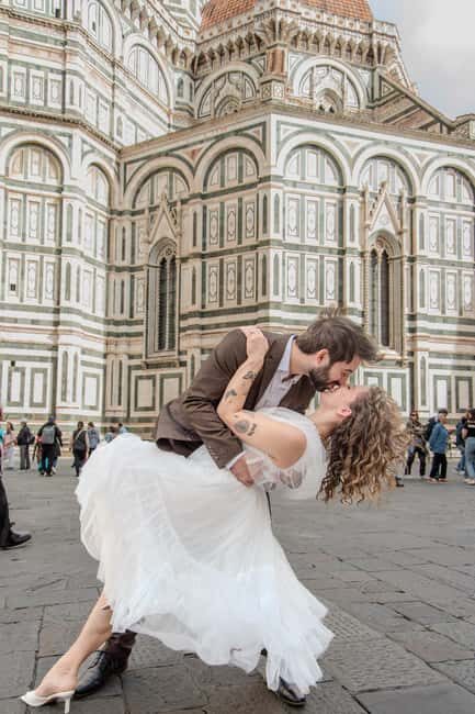 Florence: Amazing Photoshoot at the Duomo! - Why a Duomo photoshoot in Florence is such a smart idea