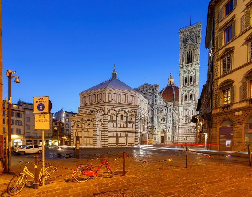 Florence at Night Bike Tour with Wine and Aperitivo Picnic - Quick hits you’ll feel fast