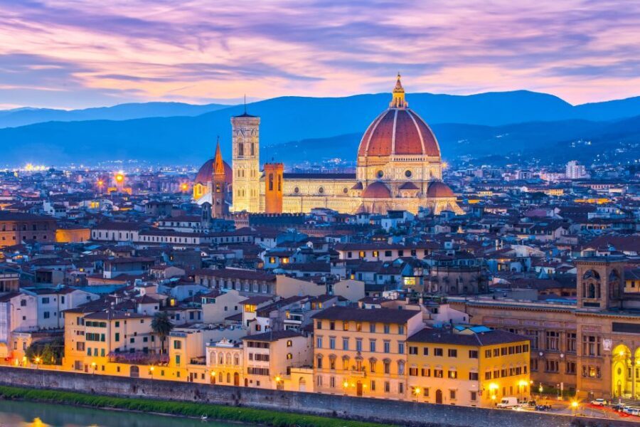 Florence at Night Bike Tour with Wine and Aperitivo Picnic - Who should book, and who should skip