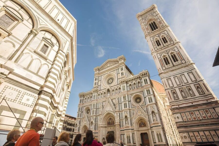 Florence: Audio Guided Walking Tour led by Tour Leader - Basilica di San Lorenzo: where the Medici theme keeps showing up