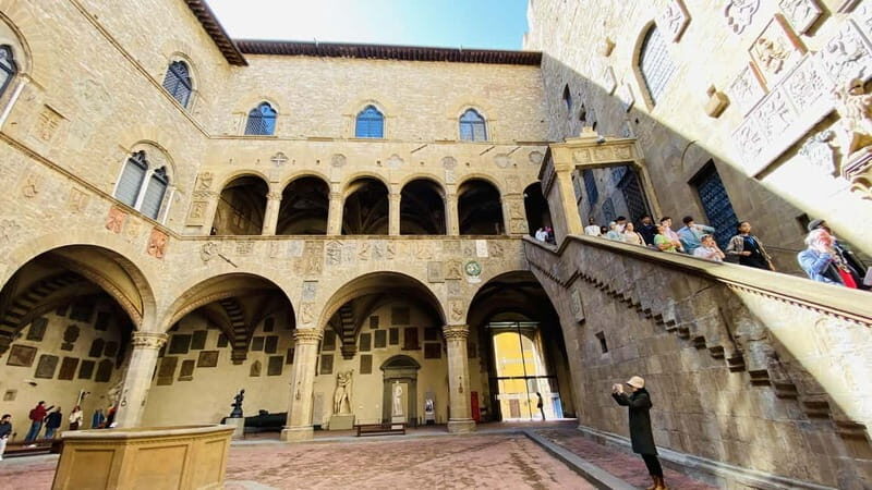 Florence: Bargello Museum Guided Tour with Entry Ticket - The Palace Backstory: From Podesta to Prison