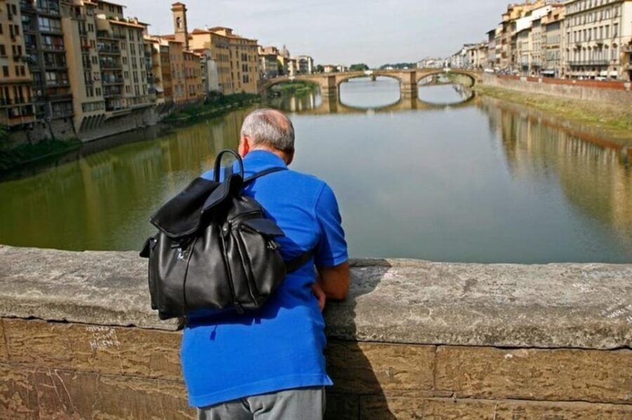 Florence : Best of Florence Walking Tour - Santo Spirito: The Photo Stop That Sets Your Pace