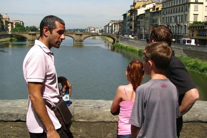 Florence City Tour & David - Vasari’s corridor: crossing Florence without going outside