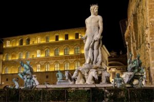 Florence: Dark Secrets & Scandals Evening Walking Tour - Palazzo Buondelmonti and Borgo Santi Apostoli: the quieter streets with sharper edges