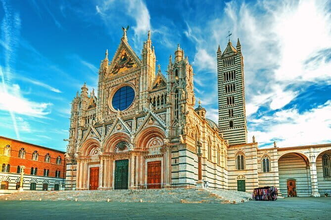 Florence Day Trip to Siena & San Gimignano with Scenic Views - San Gimignano: Towers, Piazza della Cisterna, and the Gelato Stop