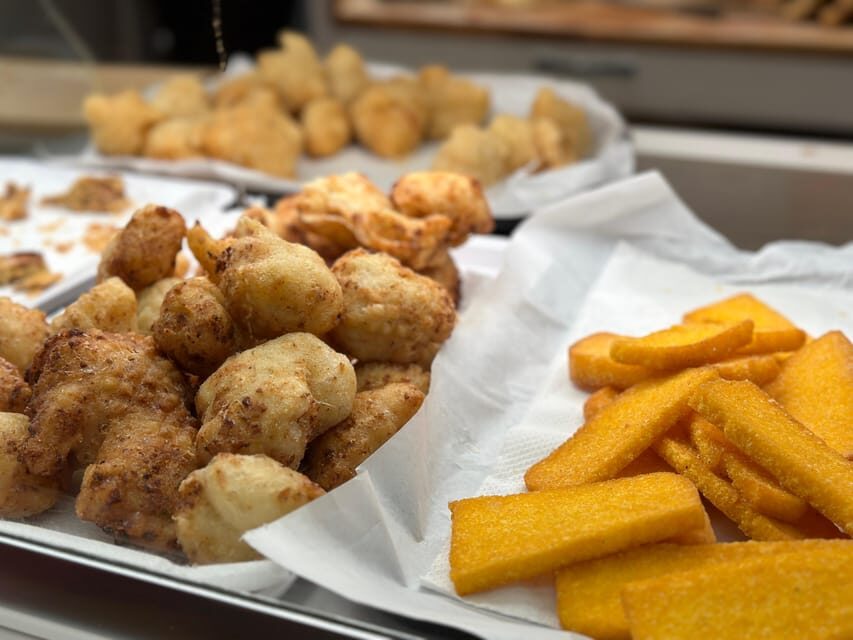 Florence: Duomo area Tasting Food Tour with Local Guide - Price and Logistics: Is $41 Good Value?