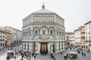 Florence Duomo Cathedral Crypt, Baptistry and Museum Entry Ticket - Baptistery of St. John: the octagon across the plaza