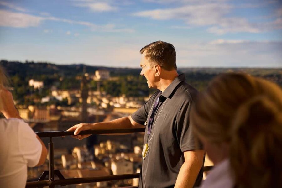 Florence: Duomo Dawn Entry with Key Holder & Dome Climb Tour - Why the Duomo at dawn feels different than daytime
