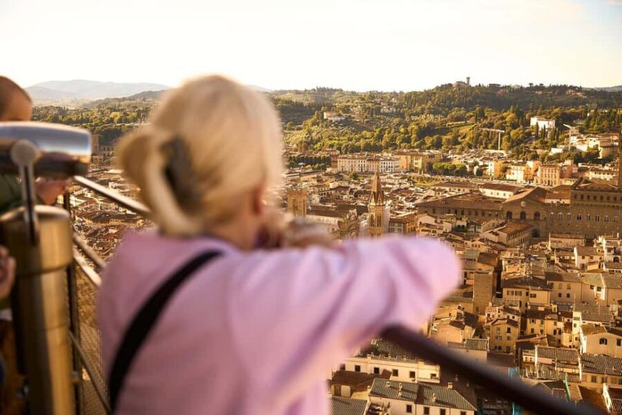 Florence: Duomo Dawn Entry with Key Holder & Dome Climb Tour - Cathedral stop: frescoes, Uccello’s 24-hour clock, and calm viewing