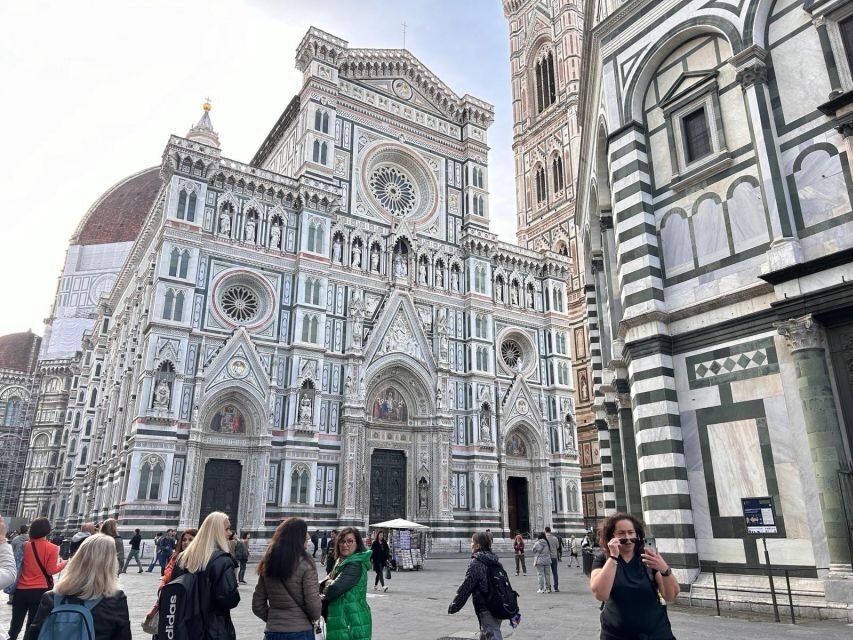 Florence: Duomo Museum Tour & Brunelleschi's Dome Climb - Where this tour starts: Piazza del Duomo’s quick, smart meeting point