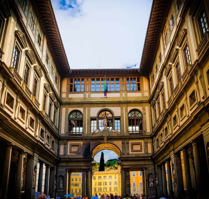 Florence: Early Morning Uffizi Gallery Guided Tour - Getting around the museum without losing your day
