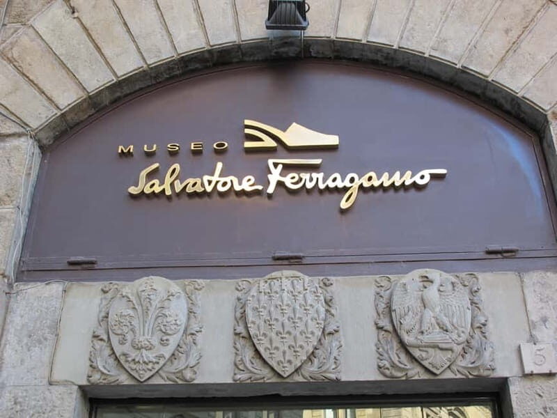 Florence: Fashion History Guided Walking Tour & Museum Visit - Who should book this fashion-history walk