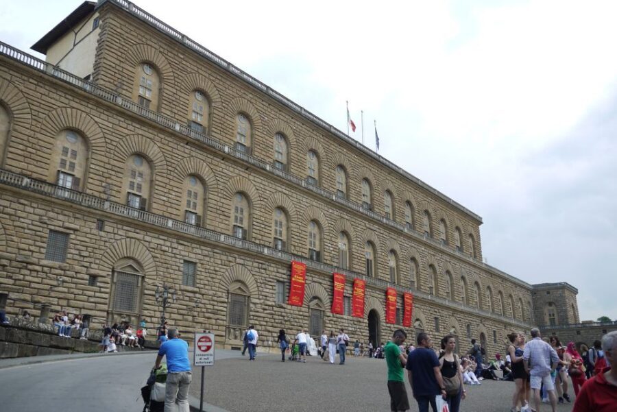 Florence: Fashion Private Tour with Museum Visits - Practical tips to get the most out of the 3 hours
