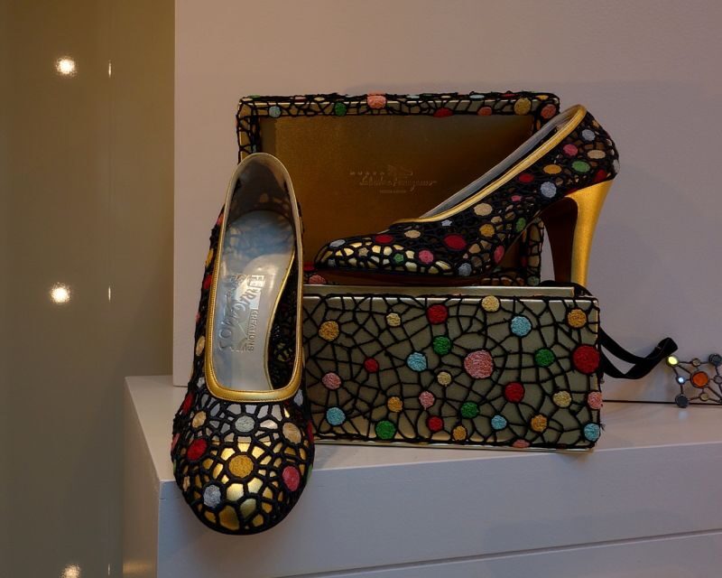 Florence: Fashion Private Tour with Museum Visits - Starting at Piazza Santa Trinita and the Colonna della Giustizia