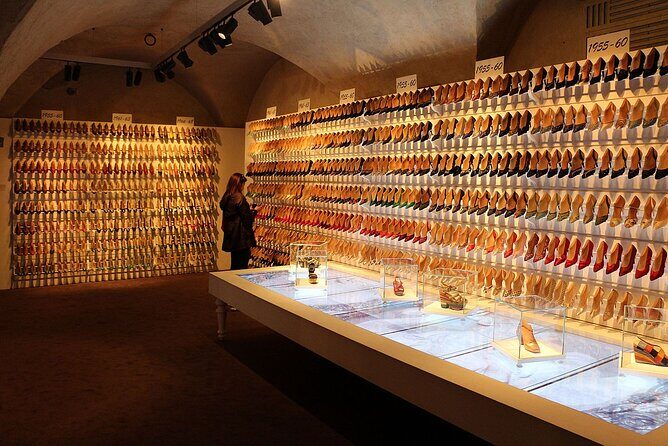 Florence Fashion Tour: Gucci, Ferragamo & the Officina Profumo - Key Things to Know Before You Go