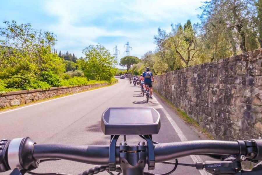 Florence: Fiesole E-Bike Tour with Olive Oil Tasting - Views Over Florence: Photo Time in the Tuscan Hills