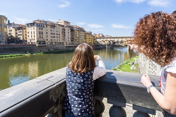Florence for kids: private tour - Duomo Square: Big Landmarks, Short Stops, No Ticket Panic