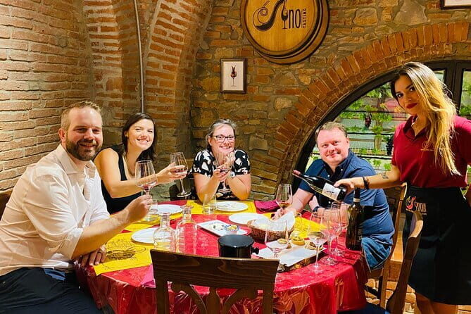 Florence for Wine Lovers: Guided Tasting and Culinary Pairing - A 90-Minute Tuscan Wine Fix in the Middle of Florence