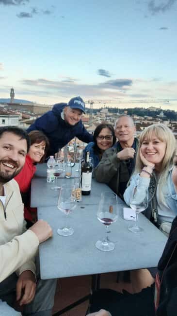 Florence from the rooftops: the exclusive tour - Stop 2: a secret photo stop where you learn the why behind the walk