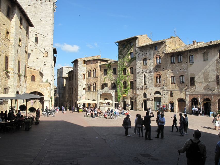 Florence: Full-Day Private Tour of Chianti and San Gimignano - Montefioralle: olive groves, vineyards, and the Vespucci birthplace link
