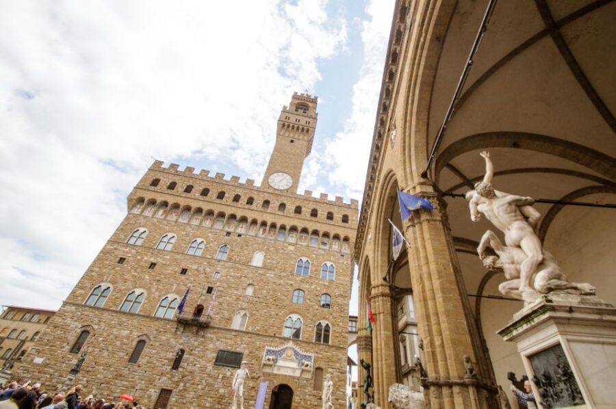 Florence: Full-Day Trip by High-Speed Train from Rome - Group size and guides: what you gain with a small group