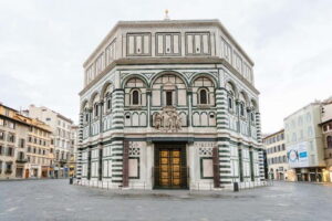 Florence: Giotto's Bell Tower and Cathedral Entry Ticket - Baptistery of San Giovanni: golden mosaics and the scale of time