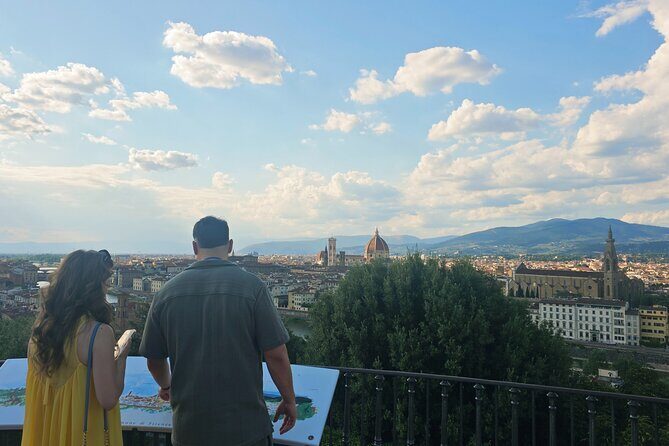 Florence Golden Hour Walking tour with Piazzale Michelangelo - Stop 1: Duomo area orientation at the right time
