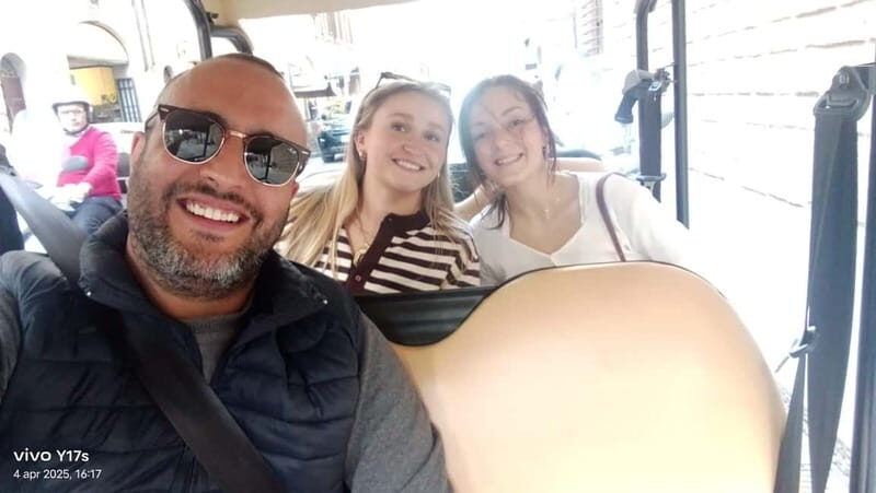 Florence Golf Cart Tour City Center & Piazzale Michelangelo - Pitti Palace Area: The Grand World Beyond the Duomo