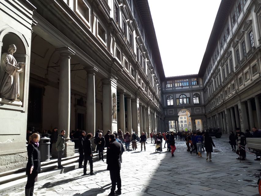 Florence: Guided Medici Tour - Chapel of the Magi with Benozzo Gozzoli: The Pageant You Can Read