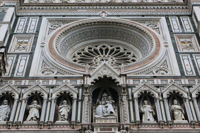 Florence: Guided tour of Santa Maria Del Fiore - Stop 2 inside the Cathedral: Vasari’s Last Judgment up close