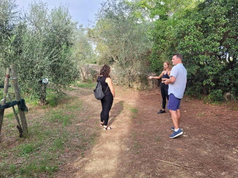 Florence: Half-Day Tuscan Countryside E-bike Tour with Wine - Your guide, the small group, and why the ride feels manageable