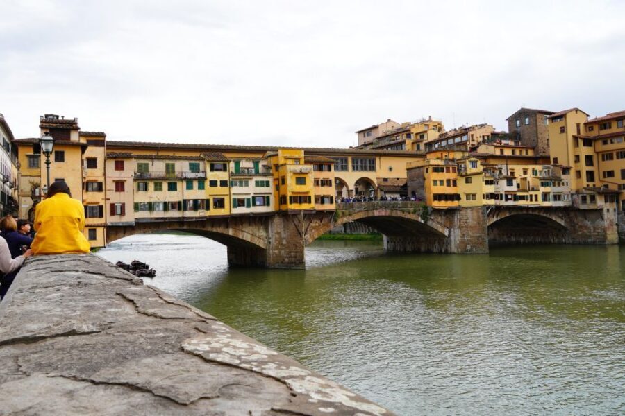 Florence historical centre and legends tour for small groups - Key things to know