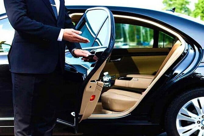 Florence hotels to Florence Airport (FLR) - Departure Private Transfer - Cars, Licensing, Insurance, and Child Seats on Request