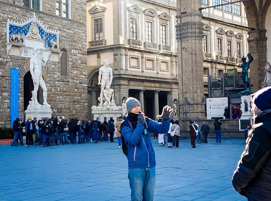 Florence in one Day: Walking Tour with Uffizi and Accademia - Santa Maria Novella to Piazza della Signoria: Florence in street-level chapters