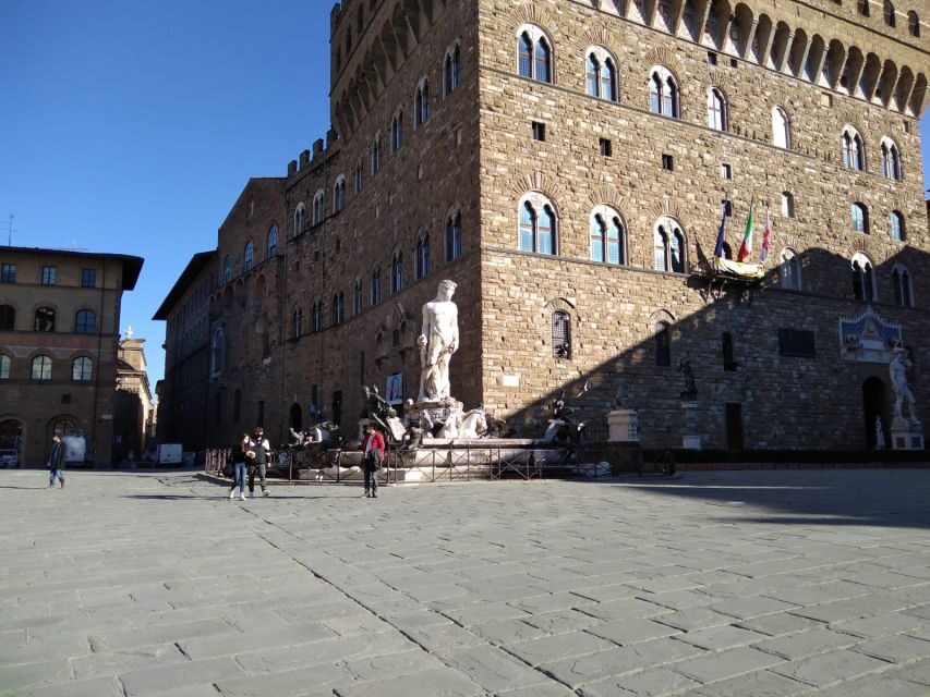 Florence: LGBTQ Renaissance Walking Tour with Mila - Santa Trinita Bridge to Pitti Palace Square: Medici power with a queer lens