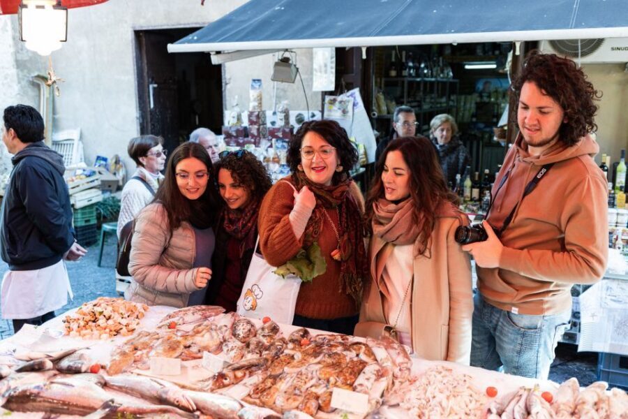 Florence: Market and Cooking Class at a Local's Home - What you’ll taste: wine at the table plus three dish tastings