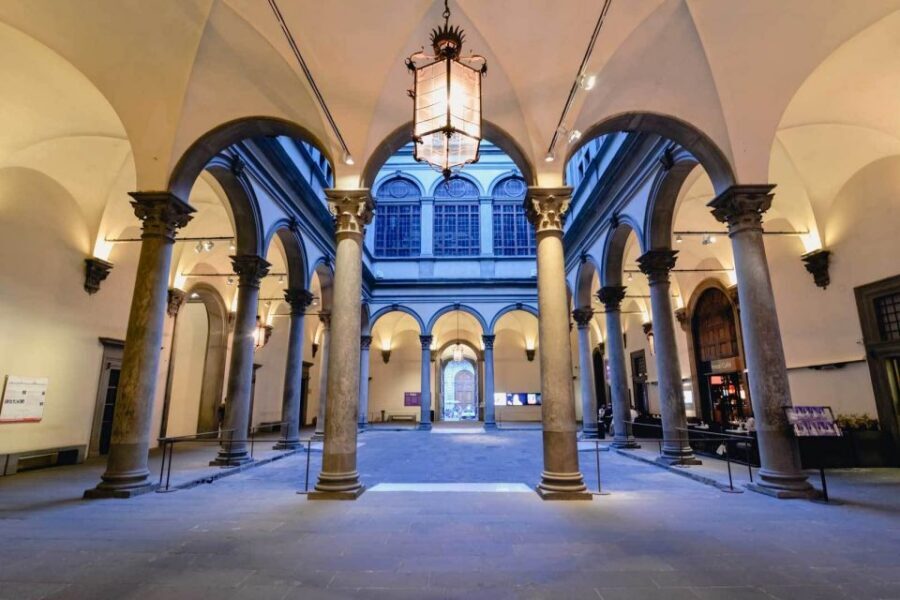 Florence: Medici Family History Tour - Your guide experience: small group, big clarity