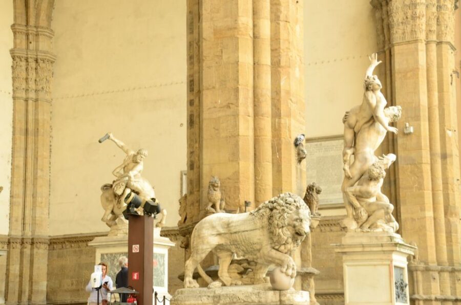 Florence: Medici-Themed Bike Tour - Riding the Historic Center with Medici Stories in Motion