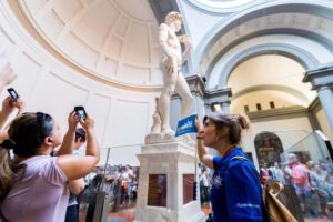 Florence: Michelangelo's David & Accademia Guided Tour - Priority access inside the Accademia Gallery