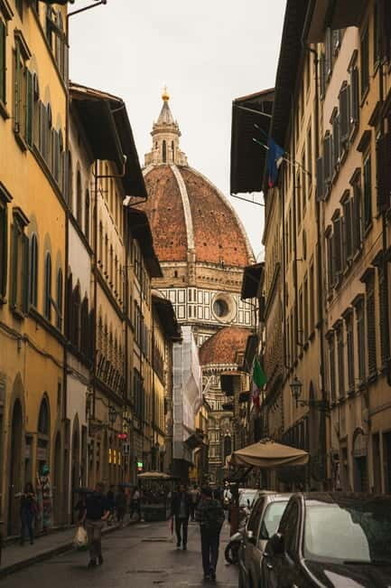 Florence Must-See Squares Walking Tour with Vincenzo - Palazzo Vecchio to the finish line: pacing and what you’ll actually feel