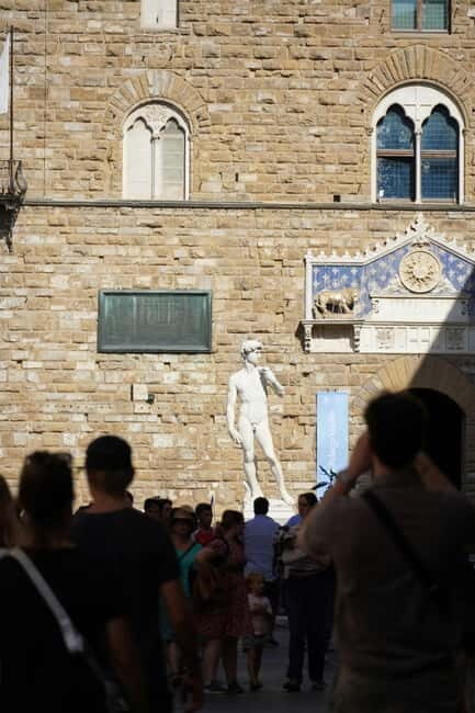 Florence Must-See Squares Walking Tour with Vincenzo - Practical tips to make the tour feel easy