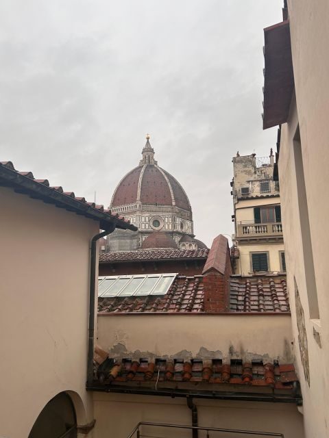 Florence : Painting and Wine - Meet your artist-sommelier and get the wine pairing before paint