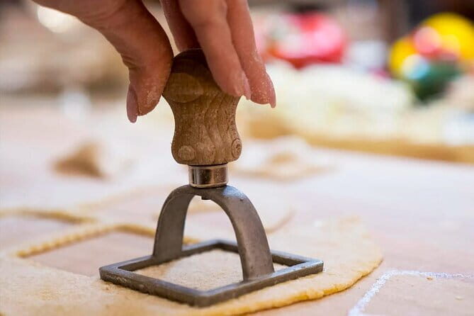 Florence: Pasta Cooking Class with Tiramisu & Gift Apron - Wine and the Meal: Unlimited Pour, Small-Group Conversations