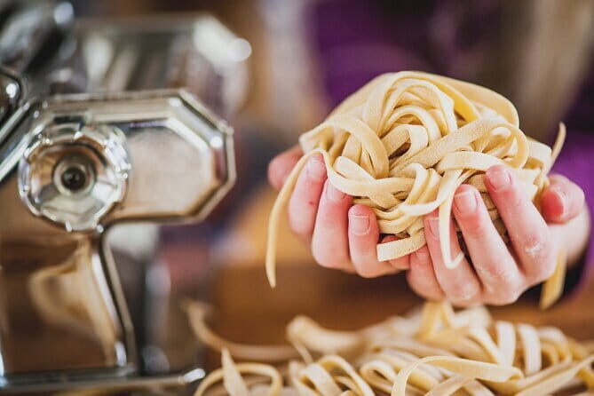 Florence: Pasta Cooking Class with Unlimited Wine - Key Highlights You Should Care About