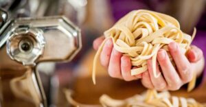 Florence: Pasta Cooking Class with Unlimited Wine - Your 3-Hour Flow: From Flour to Dinner