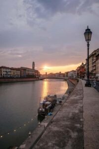 Florence: Pisa - Lucca Private Full Day Tour - Miracle Square Extras: Baptistery, Cathedral, and Why They Matter