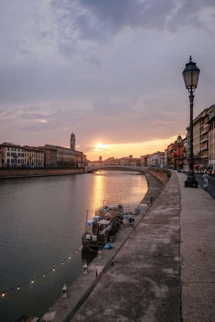 Florence: Pisa - Lucca Private Full Day Tour - Miracle Square Extras: Baptistery, Cathedral, and Why They Matter
