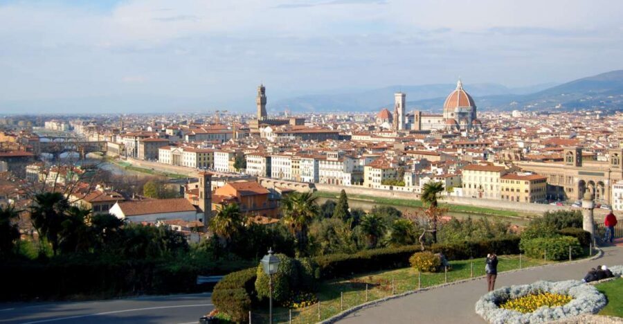 Florence: Private City Walking Tour - Starting at Santa Maria del Fiore: the Duomo complex at street level